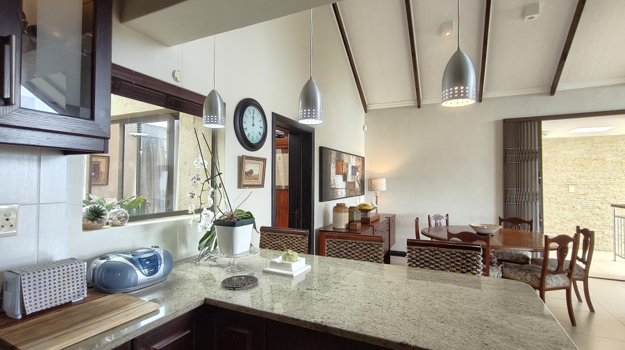 5 Bedroom Property for Sale in Num Num Cape Estate Western Cape